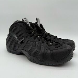 Nike Foamposite Zoom Triple Black Sneakers DH4681-001 Mens Size 9.5 New